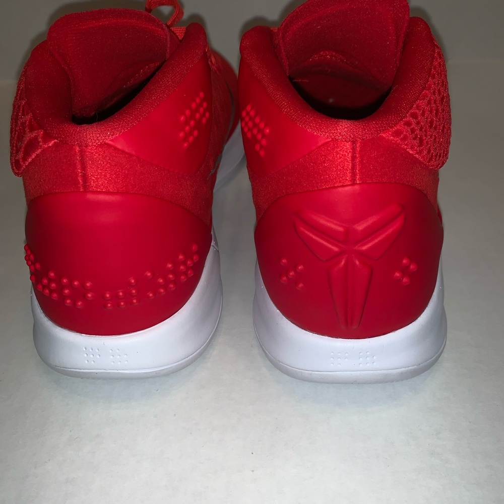NIKE Kobe Red A.D. Mid Basketball - Picture 5 of 6
